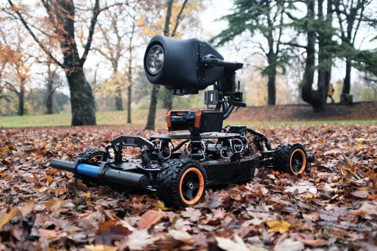 RC Gimbal Car for MOVI